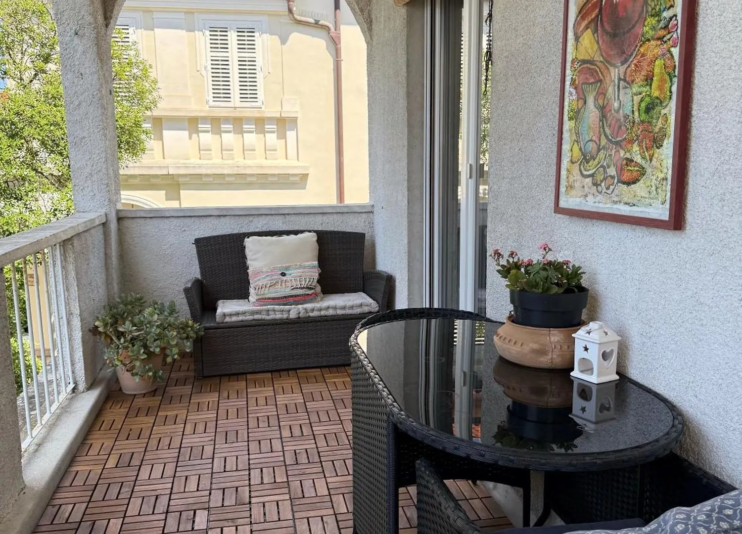 Ferienwohnung Secret Garden Zadar Apartment
